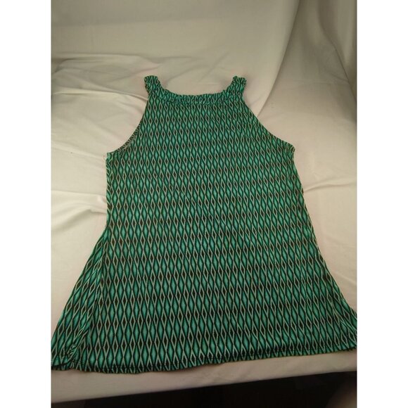 Woman's Fashion Bug Green Pattern Top Size 0X - Picture 3 of 4